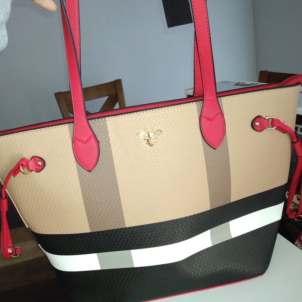 New Tote bag with small additional clutch